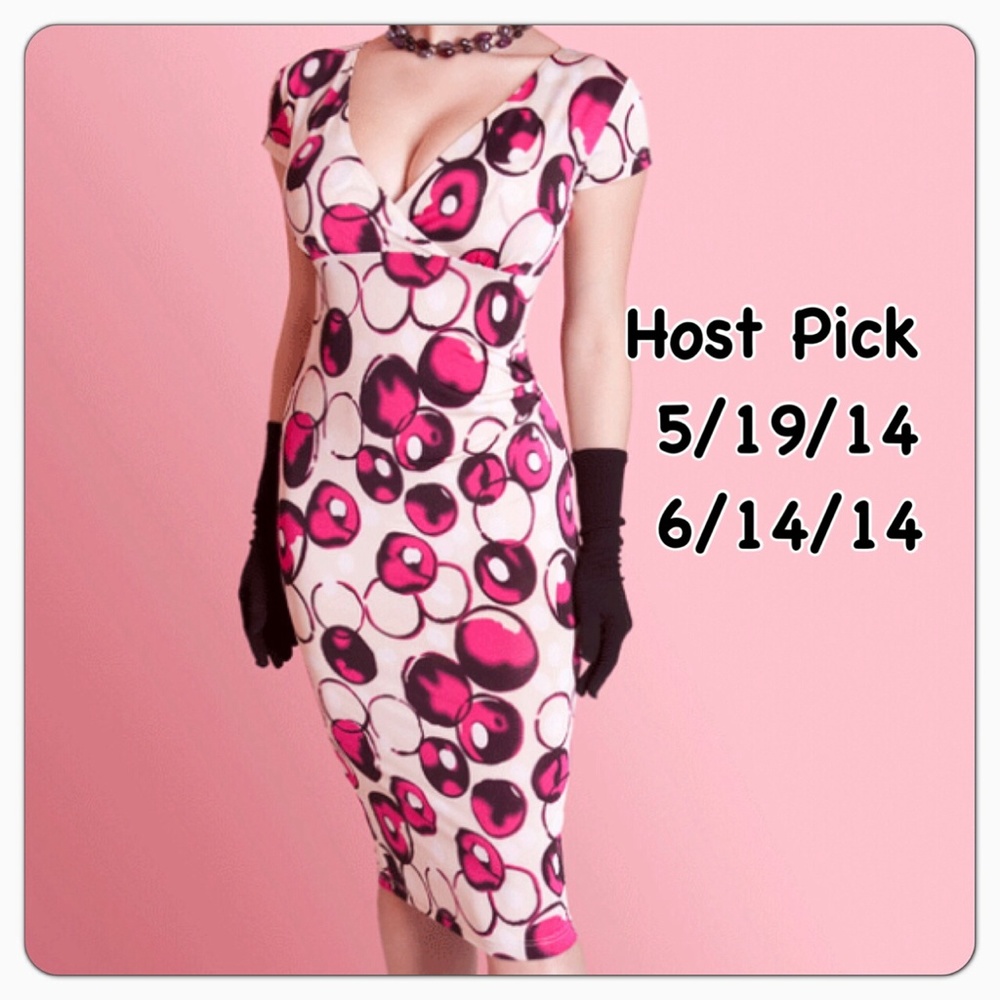 ⚪️⚫️Seeing spots?💓Needs minor repair on stitch line.